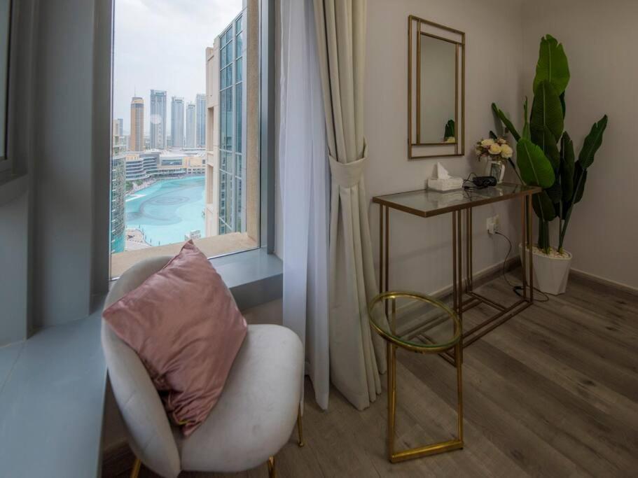 First Class 2Br With Full Burj Khalifa And Fountain View Dubaï Extérieur photo