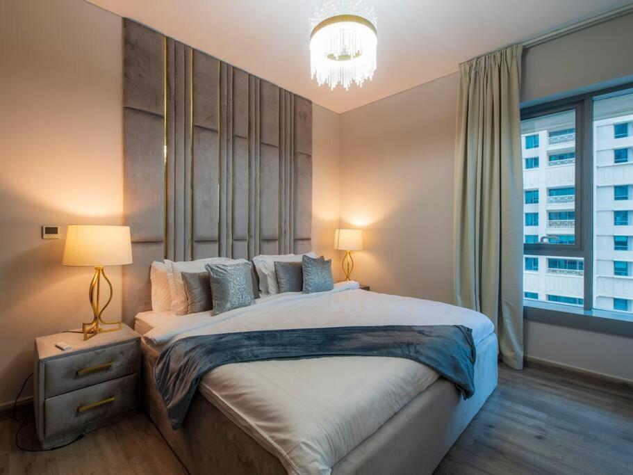 First Class 2Br With Full Burj Khalifa And Fountain View Dubaï Extérieur photo